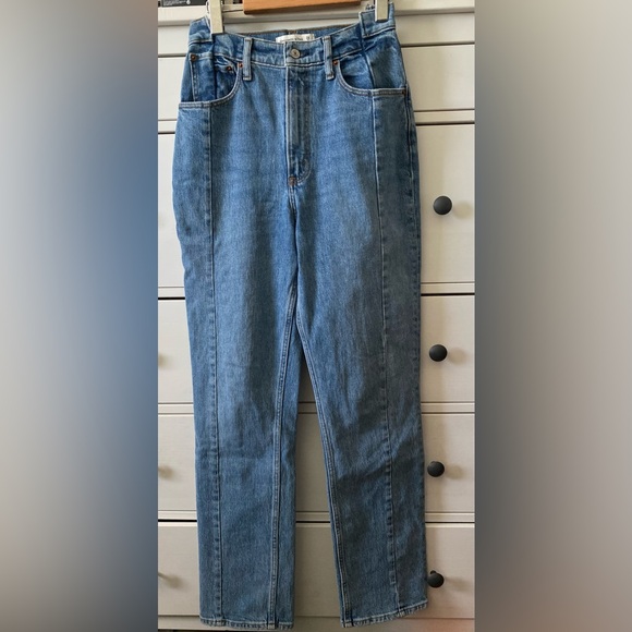 Abercrombie and Fitch The 90’s Straight Ultra High Rise Curve Love Size 26 - Picture 4 of 8